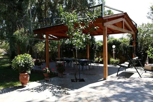 Vivere Villa Moraitika